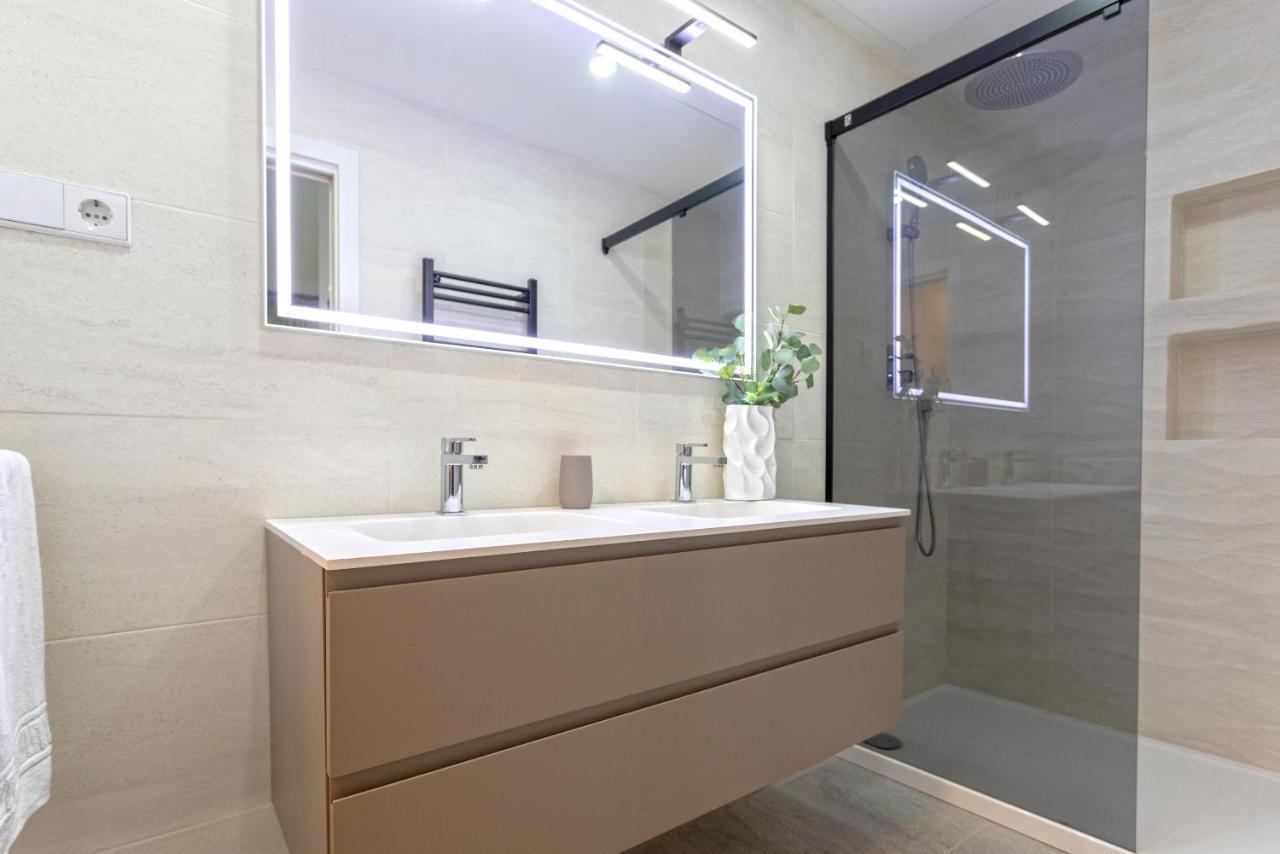 Genteel Home Castilla Terrace Seville Luaran gambar