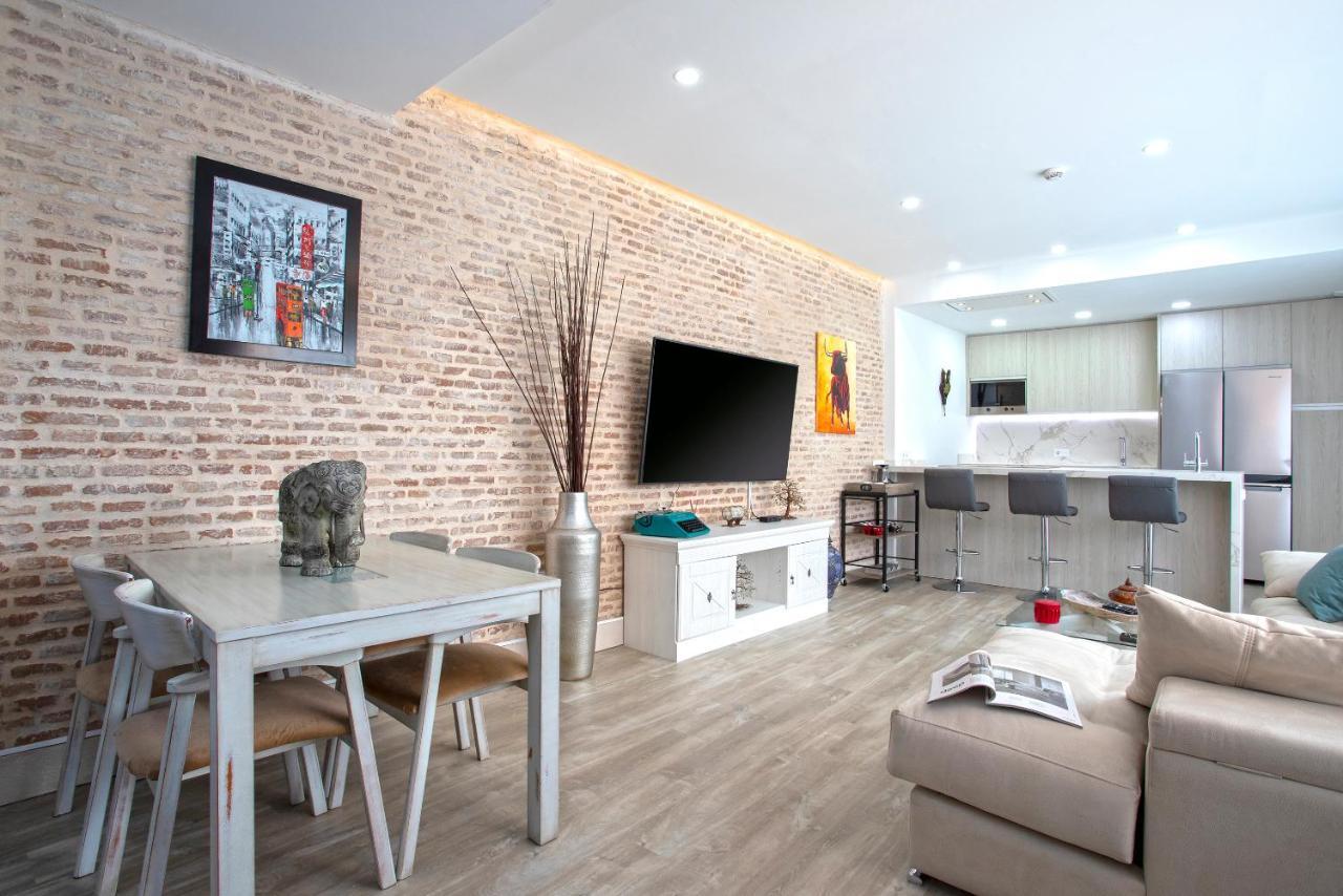 Genteel Home Castilla Terrace Seville Luaran gambar